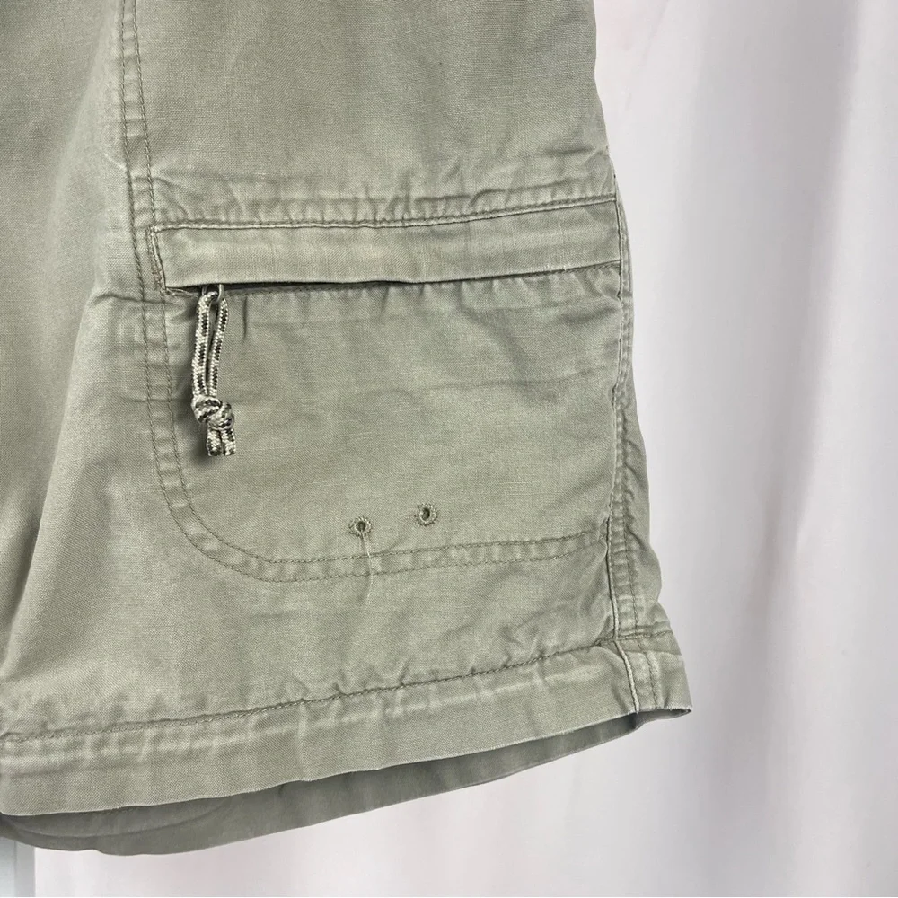 Columbia Vintage Women's Size 10 Cargo Safari Hiking Outdoor Shorts Gorpcore